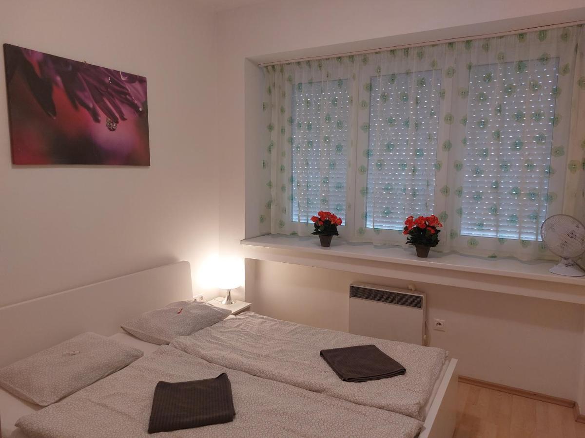 Apartman Michaela Братислава Екстериор снимка