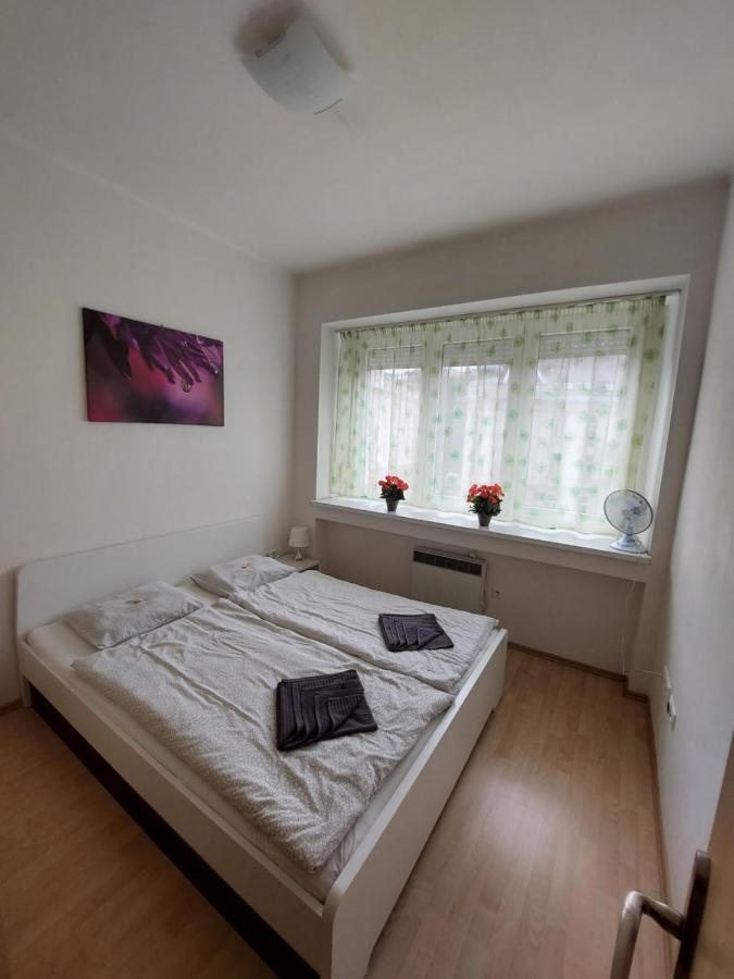 Apartman Michaela Братислава Екстериор снимка